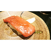 脂ののったトロのお寿司の写真素材