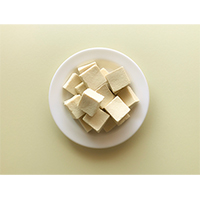 ひとくちサイズの高野豆腐の写真素材(2)