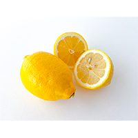 爽やかで酸っぱいレモンの写真素材(2)