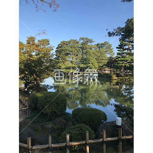 晴天の兼六園の写真素材 34 画像衆 デザインを簡単レベルアップ 写真 模様 イラストのダウンロードサイト