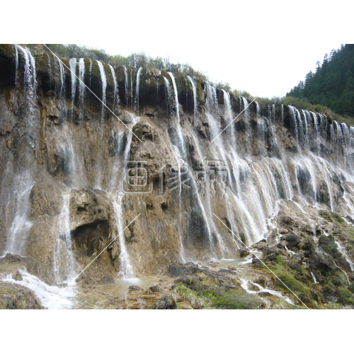 中国 チベット 九賽溝 世界遺産 豪快な滝の写真素材 1 画像衆 デザインを簡単レベルアップ 写真 模様 イラストのダウンロードサイト